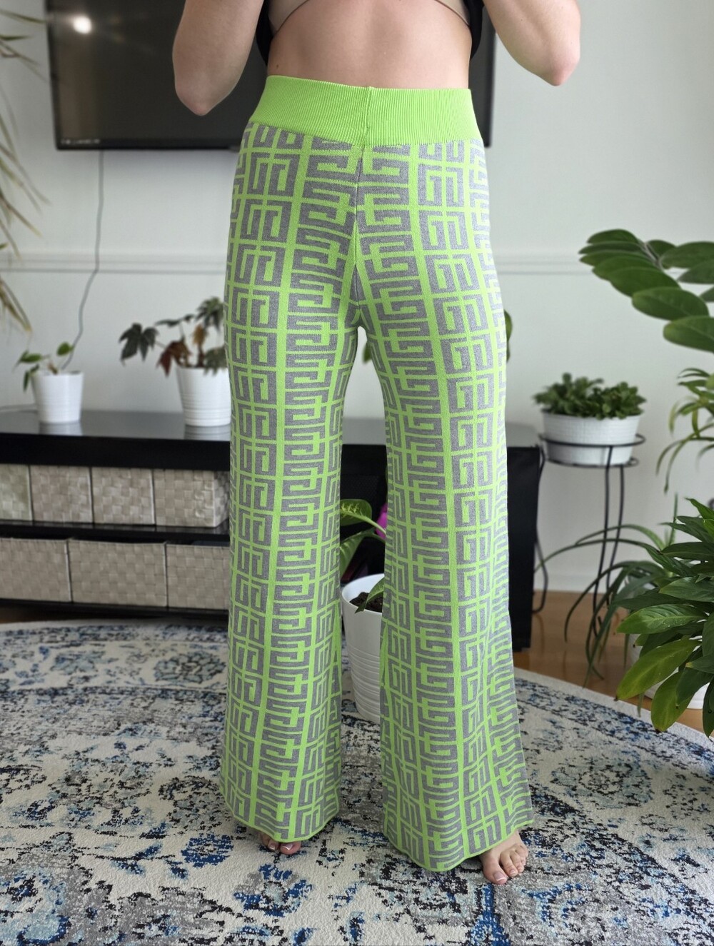Akira ShopAkira Green Gray Geometric Knit Wide Leg Pants Size XL - Picture 4 of 8